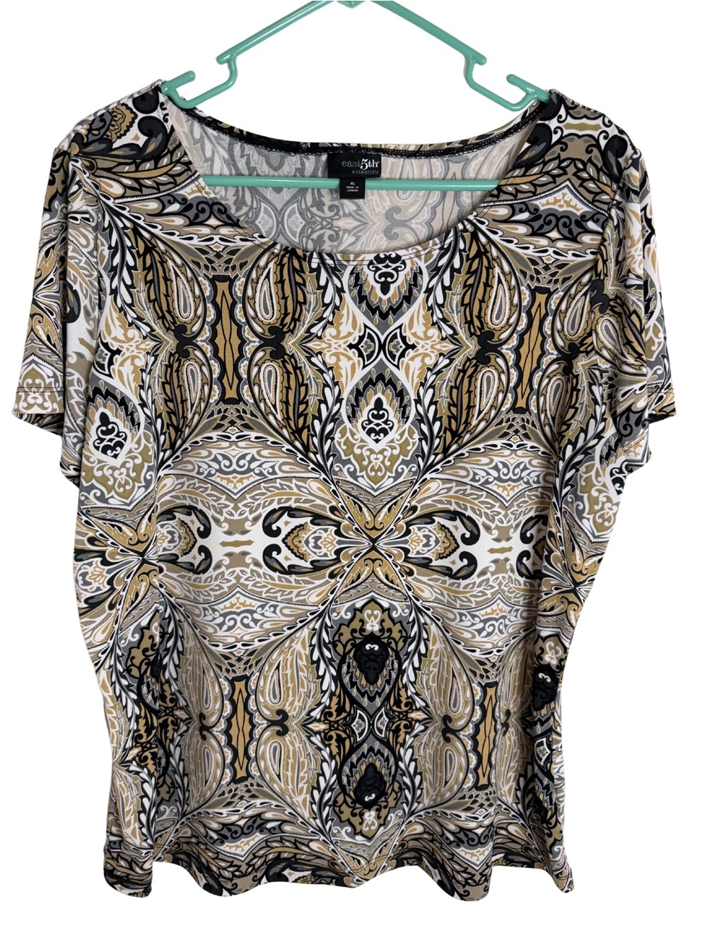 East 5th Cream, Black & Tan Paisley Short Sleeve Blouse Size XL